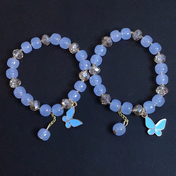 Jewelry - Pretty Butterfly 🦋 Charm Bracelets